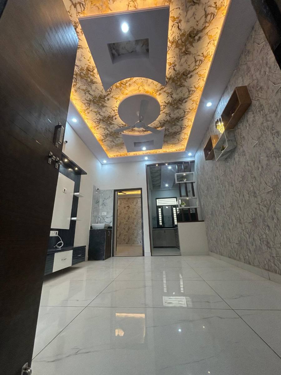 Commercial Office Space in Banipark